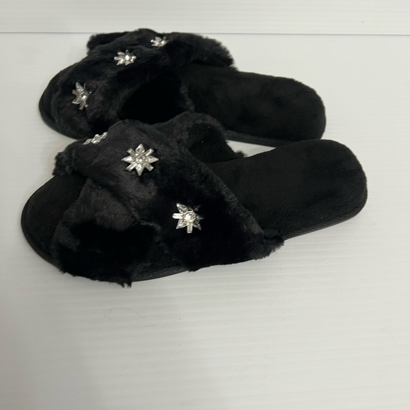 Pampered mom Slippers women’s size 5-6 black - Picture 6 of 6
